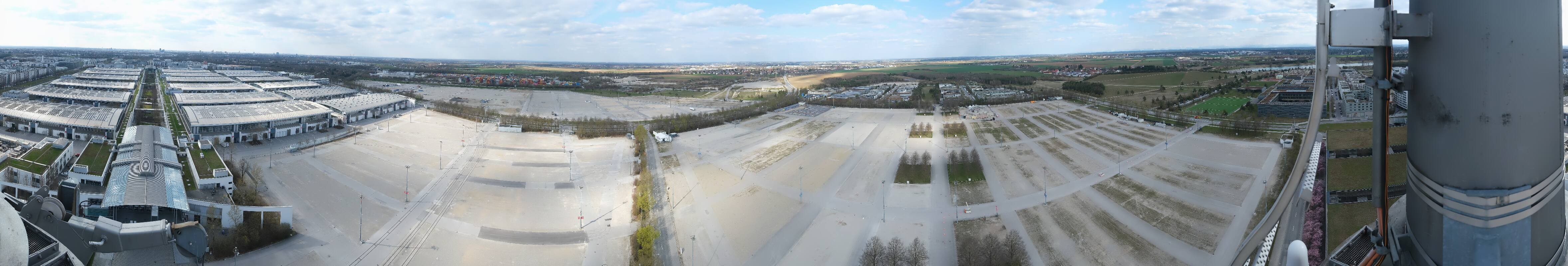 Archiv Foto Webcam München: Messeturm Riem (Messestadt Ost)