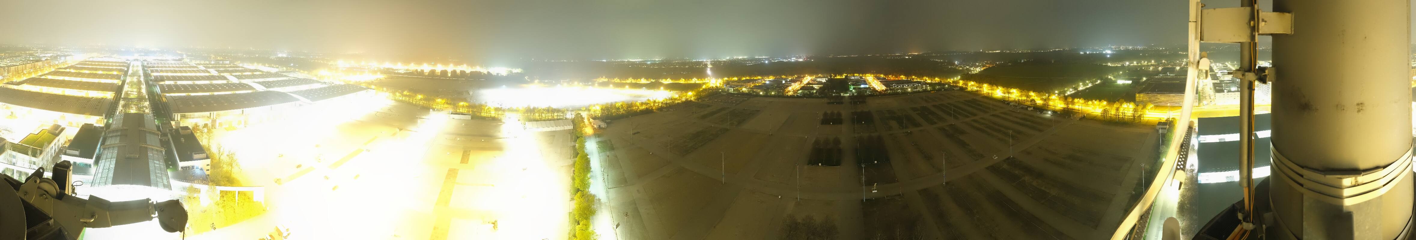 Archiv Foto Webcam München: Messeturm Riem (Messestadt Ost)