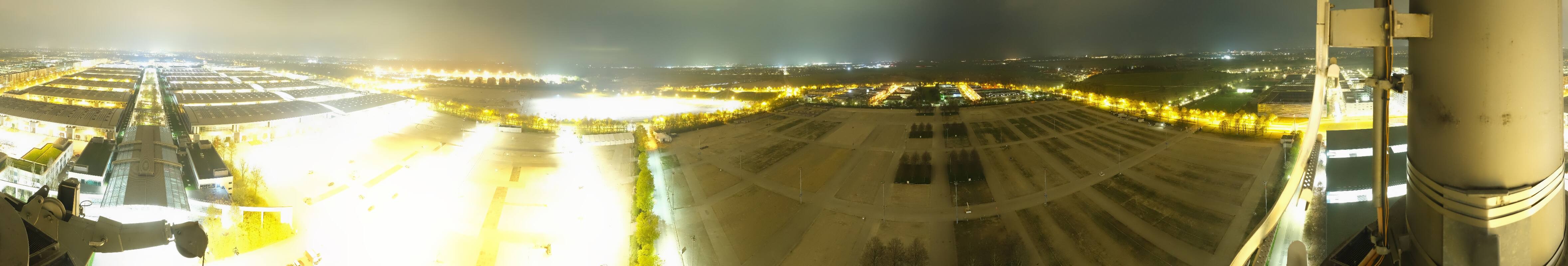 Archiv Foto Webcam München: Messeturm Riem (Messestadt Ost)