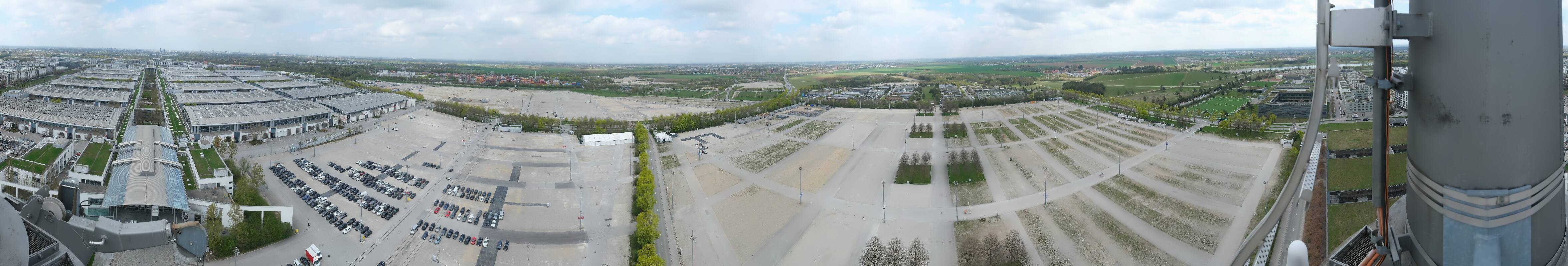 Archiv Foto Webcam München: Messeturm Riem (Messestadt Ost)