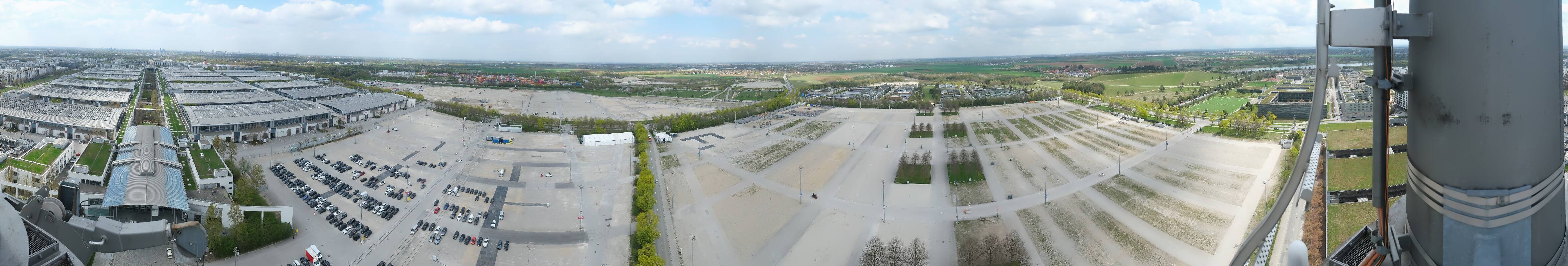 Archiv Foto Webcam München: Messeturm Riem (Messestadt Ost)