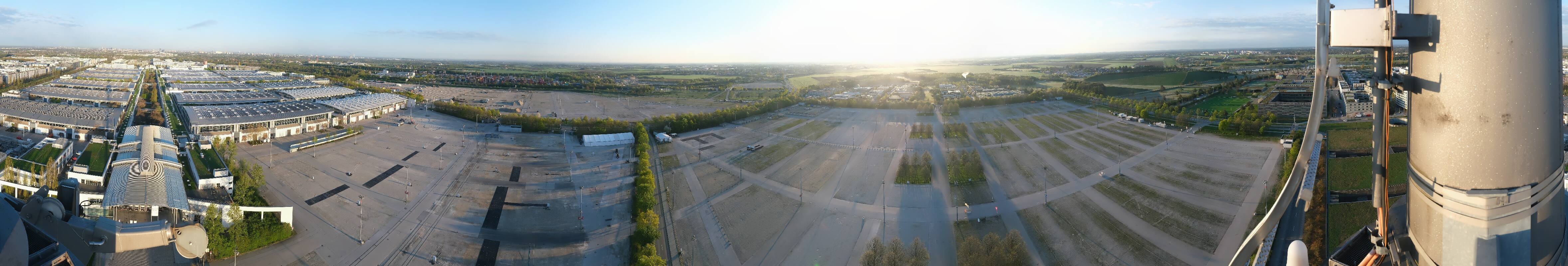 Archiv Foto Webcam München: Messeturm Riem (Messestadt Ost)