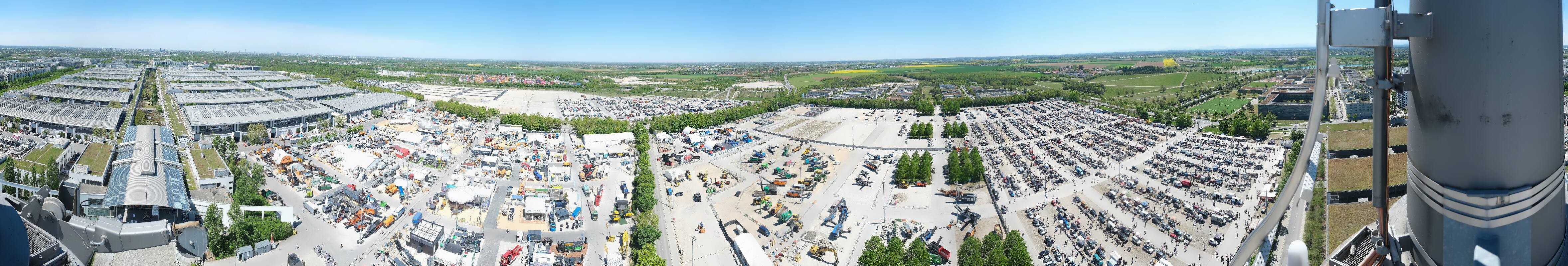 Archived image Webcam Munich: Messe München Riem