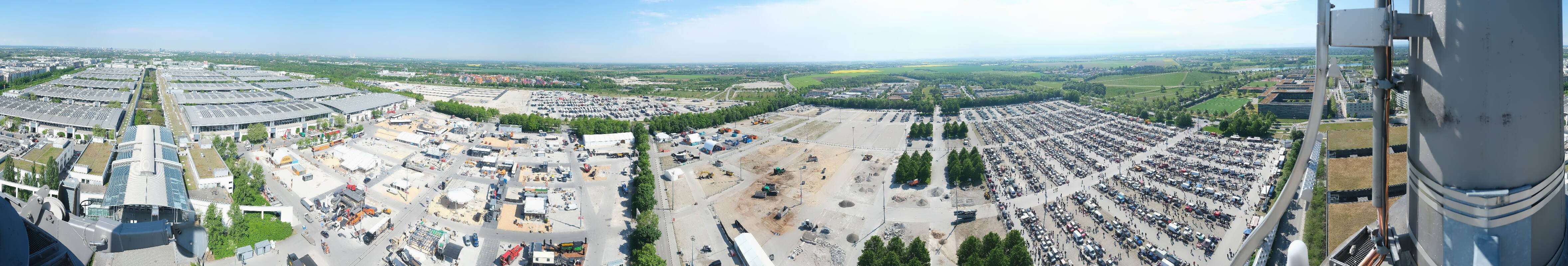 Archiv Foto Webcam München: Messeturm Riem (Messestadt Ost)