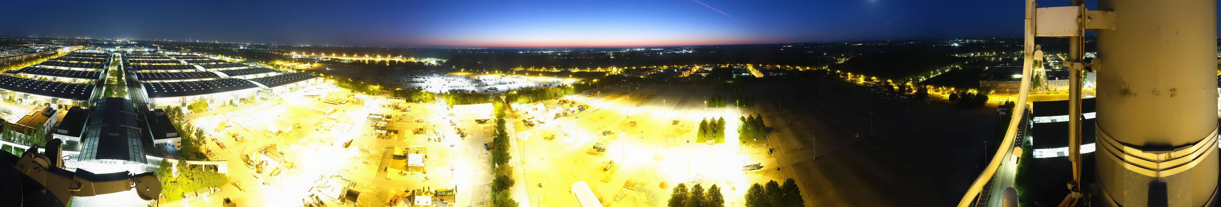 Archiv Foto Webcam München: Messeturm Riem (Messestadt Ost)