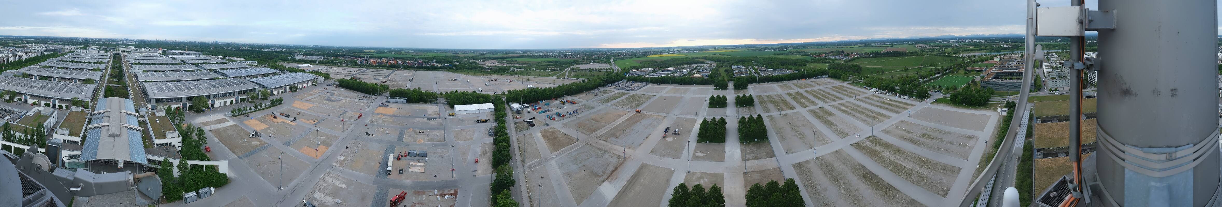Archiv Foto Webcam München: Messeturm Riem (Messestadt Ost)