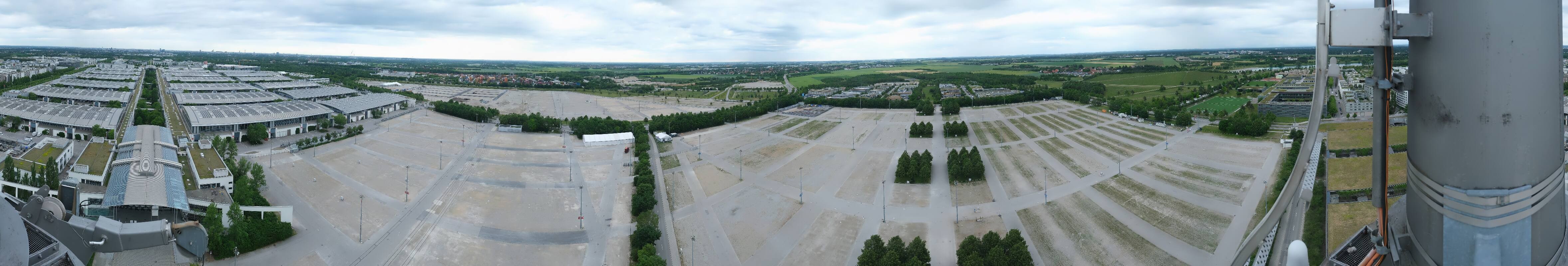 Archiv Foto Webcam München: Messeturm Riem (Messestadt Ost)