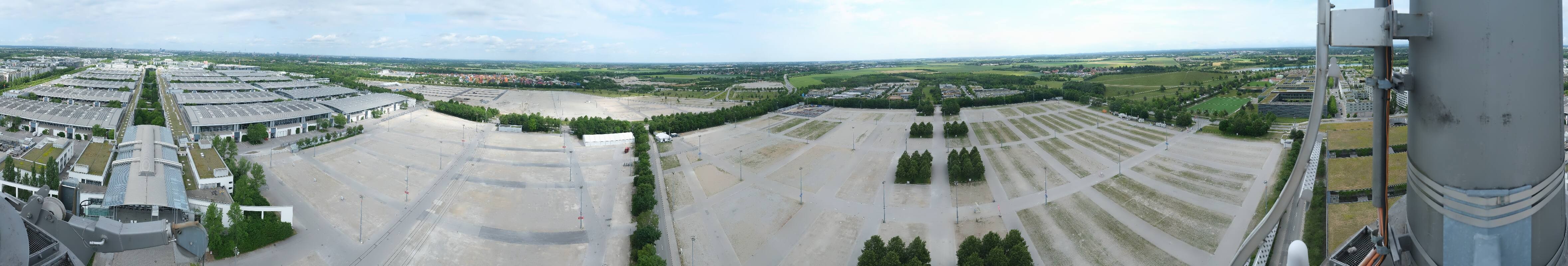 Archiv Foto Webcam München: Messeturm Riem (Messestadt Ost)