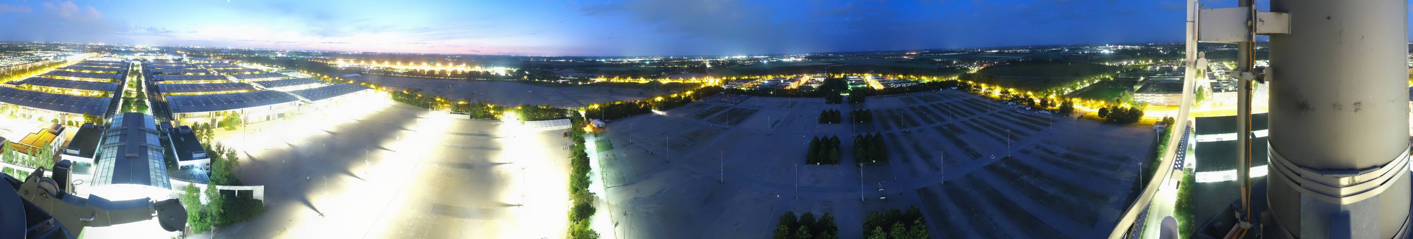 Archiv Foto Webcam München: Messeturm Riem (Messestadt Ost)