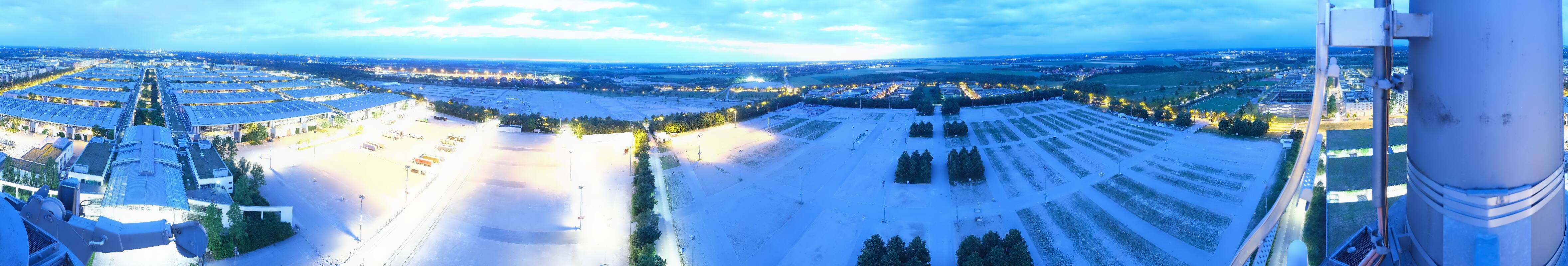 Archived image Webcam Munich: Messe München Riem