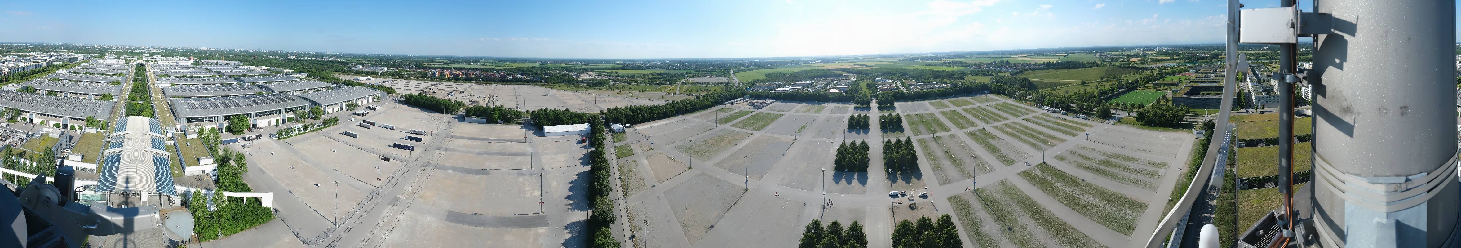 Archived image Webcam Munich: Messe München Riem