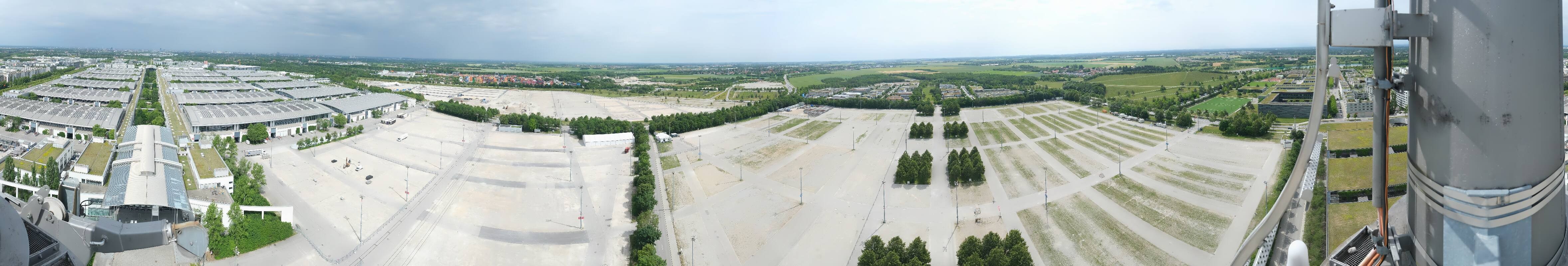 Archiv Foto Webcam München: Messeturm Riem (Messestadt Ost)
