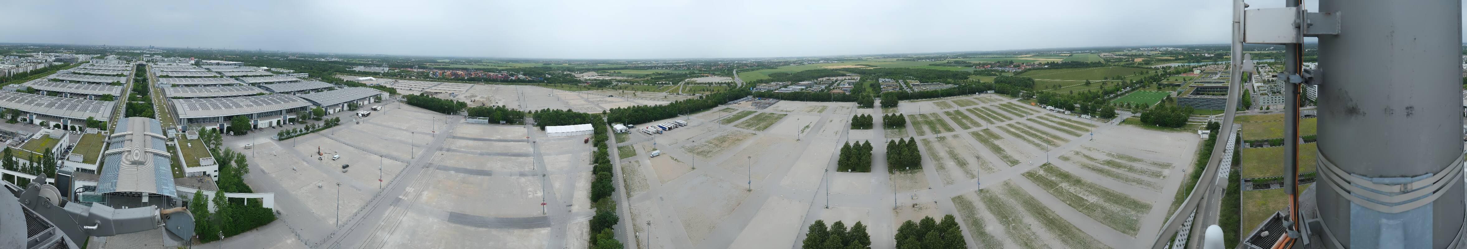 Archiv Foto Webcam München: Messeturm Riem (Messestadt Ost)