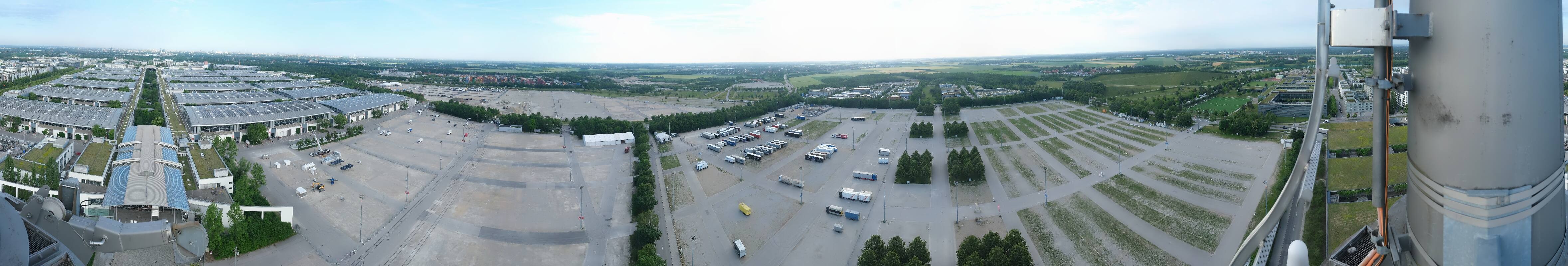 Archiv Foto Webcam München: Messeturm Riem (Messestadt Ost)