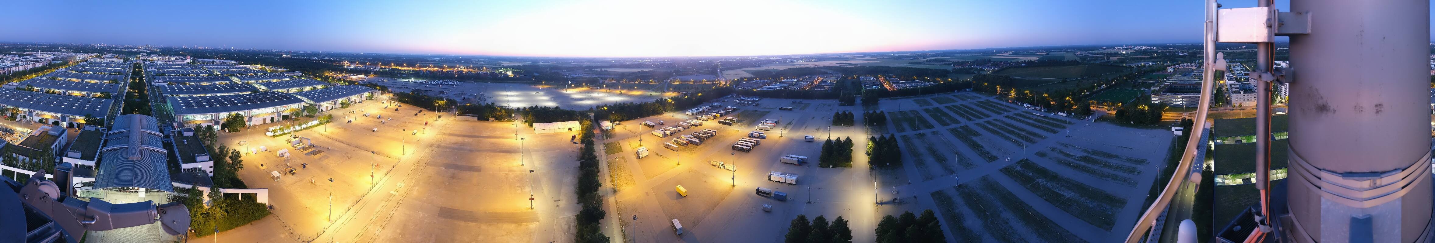 Archiv Foto Webcam München: Messeturm Riem (Messestadt Ost)