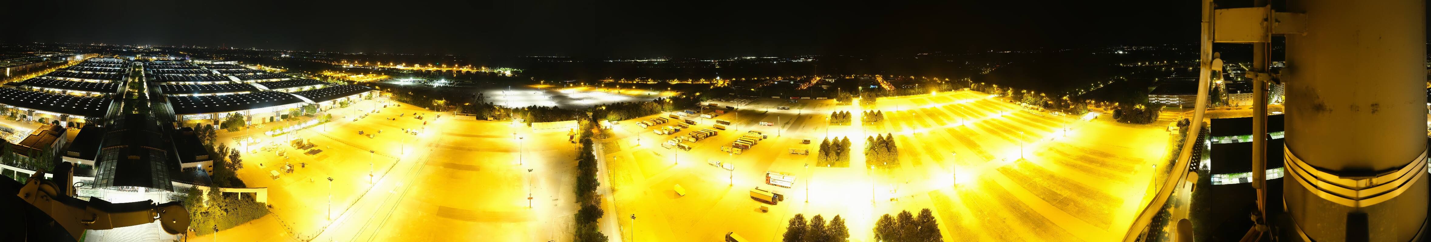 Archived image Webcam Munich: Messe München Riem