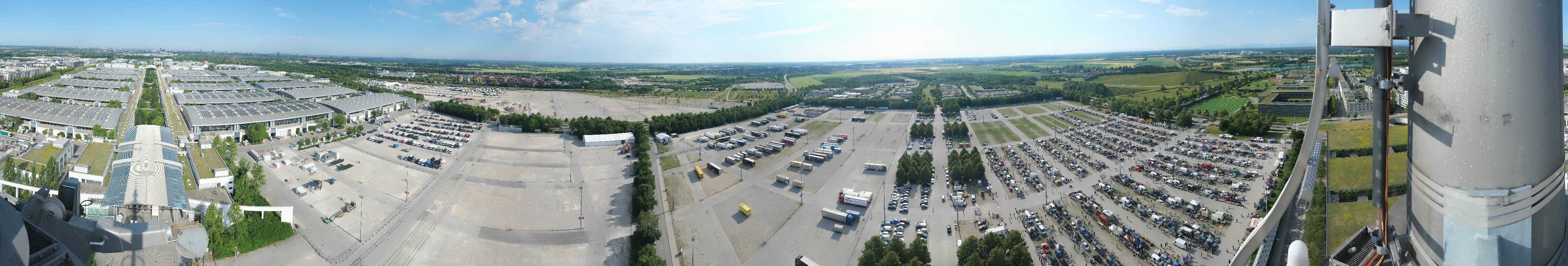 Archived image Webcam Munich: Messe München Riem