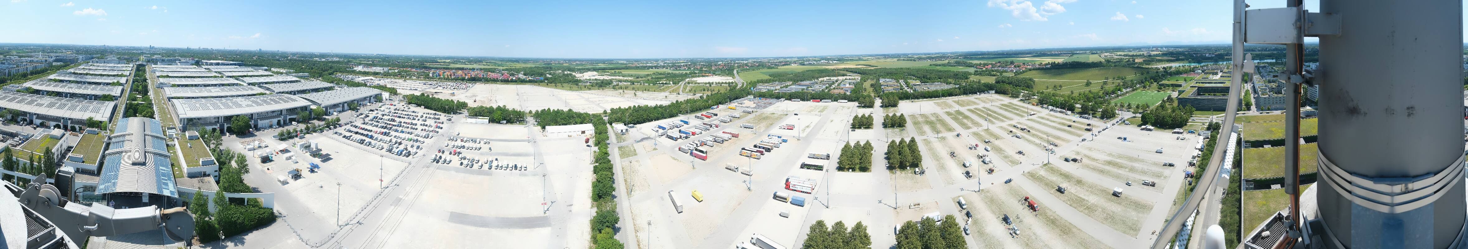 Archived image Webcam Munich: Messe München Riem
