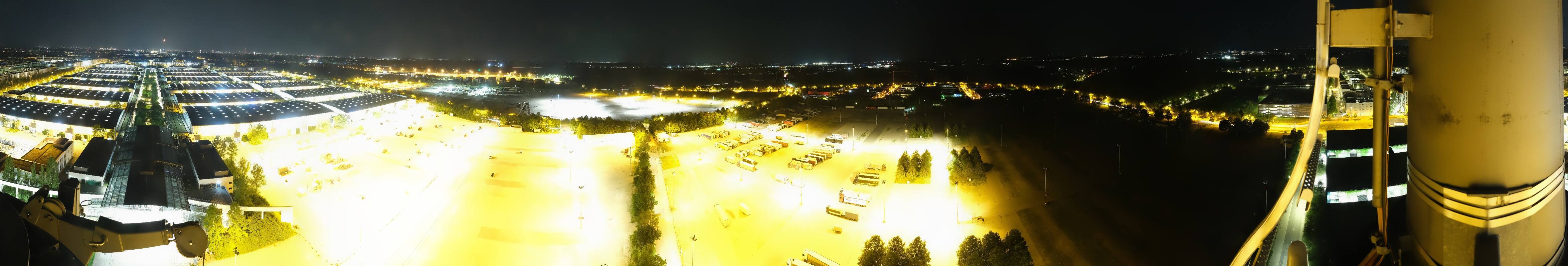 Archiv Foto Webcam München: Messeturm Riem (Messestadt Ost)