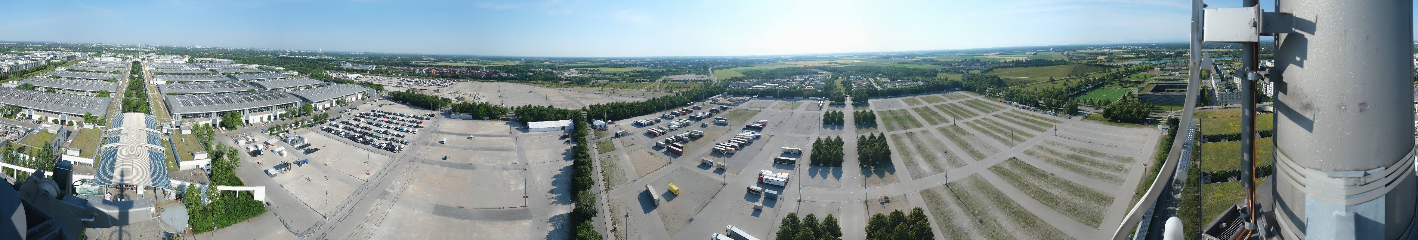 Archiv Foto Webcam München: Messeturm Riem (Messestadt Ost)