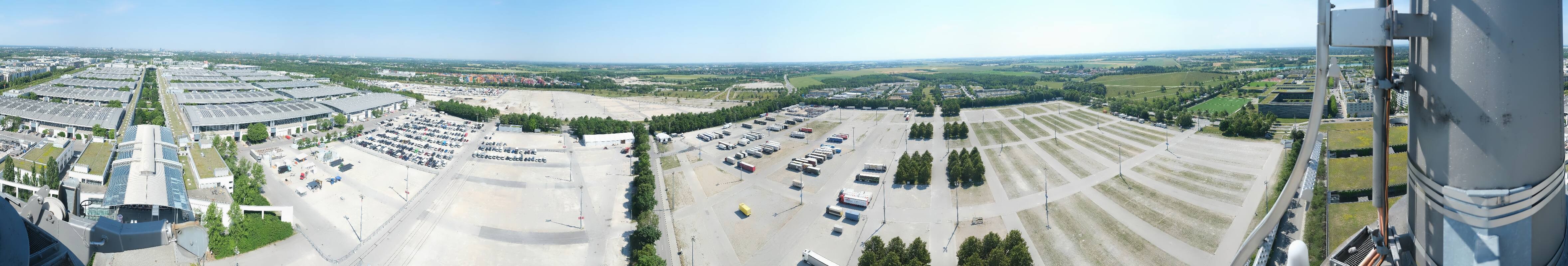 Archiv Foto Webcam München: Messeturm Riem (Messestadt Ost)