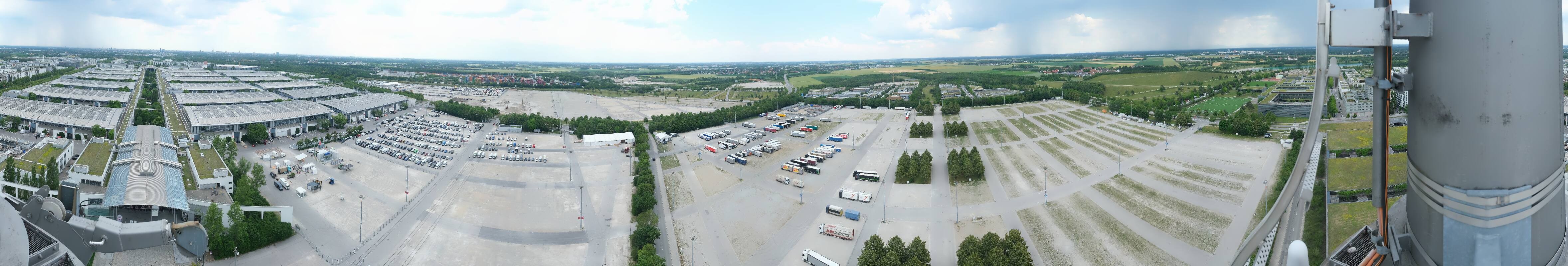 Archiv Foto Webcam München: Messeturm Riem (Messestadt Ost)