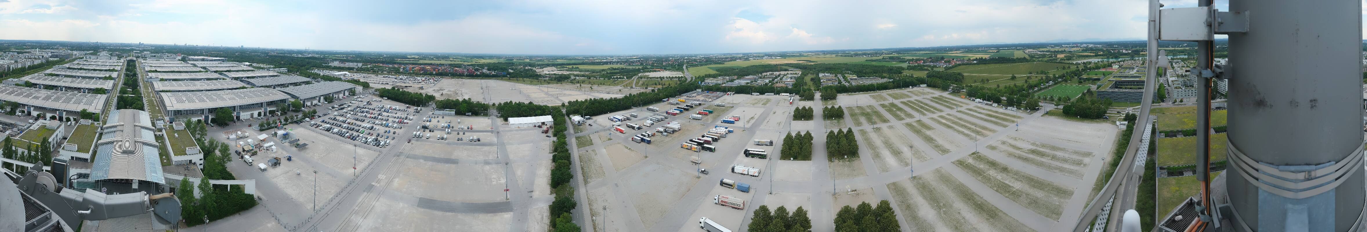 Archiv Foto Webcam München: Messeturm Riem (Messestadt Ost)