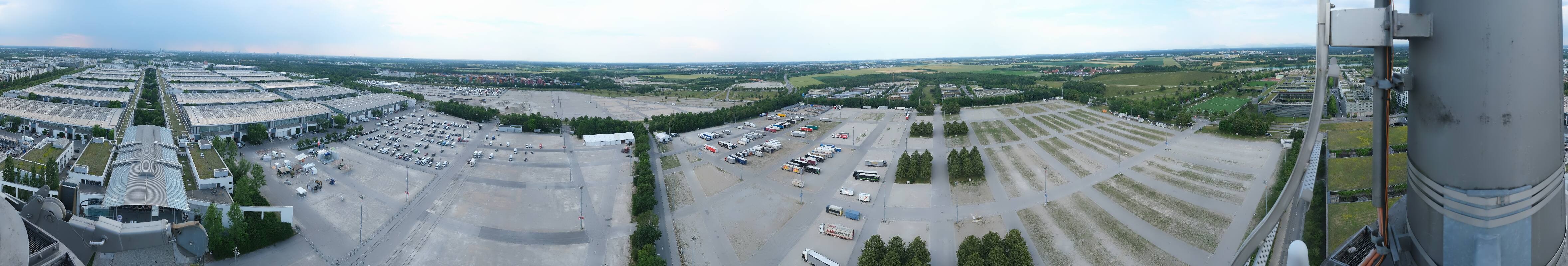 Archiv Foto Webcam München: Messeturm Riem (Messestadt Ost)