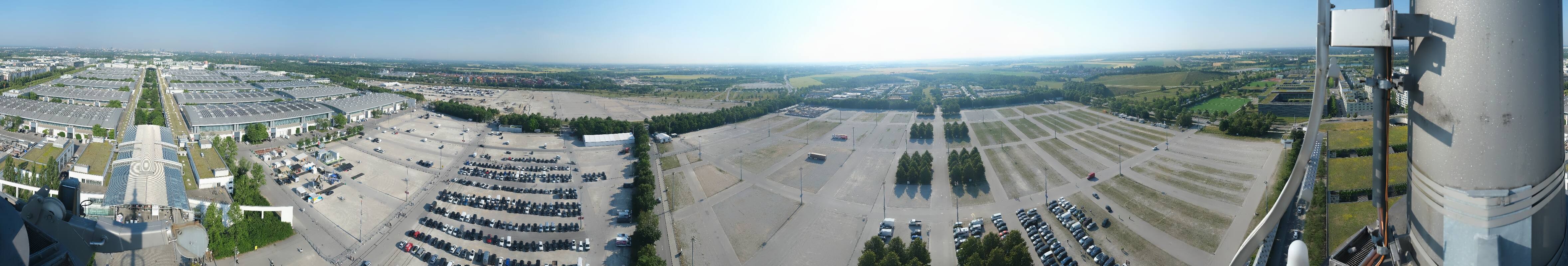 Archiv Foto Webcam München: Messeturm Riem (Messestadt Ost)