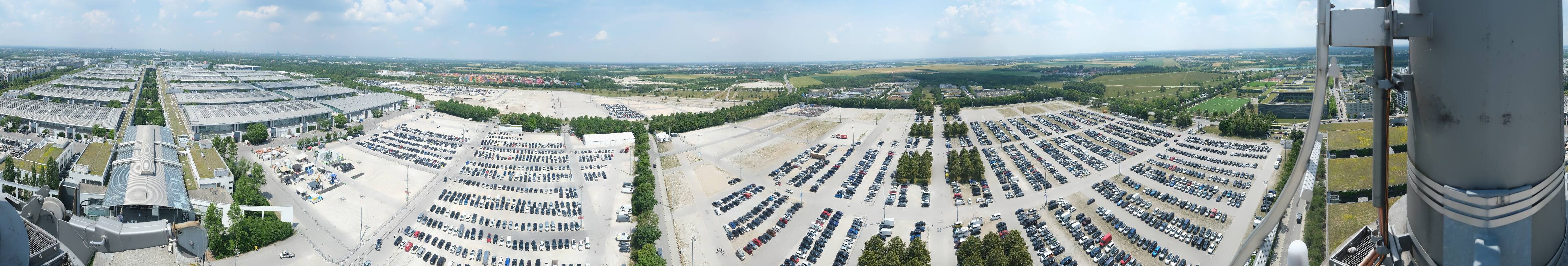 Archiv Foto Webcam München: Messeturm Riem (Messestadt Ost)