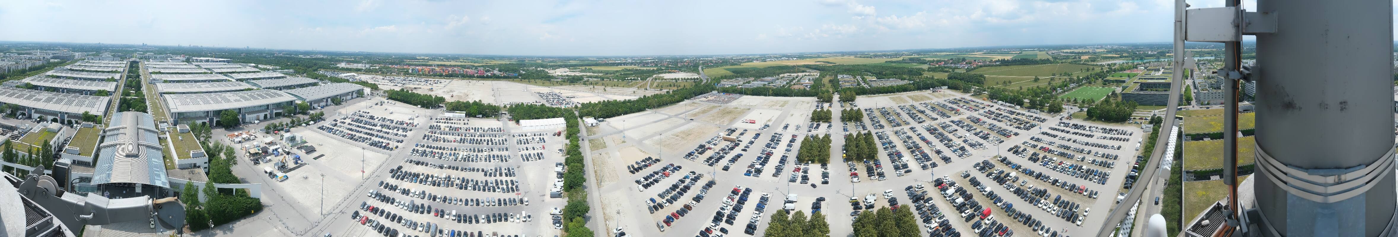 Archiv Foto Webcam München: Messeturm Riem (Messestadt Ost)