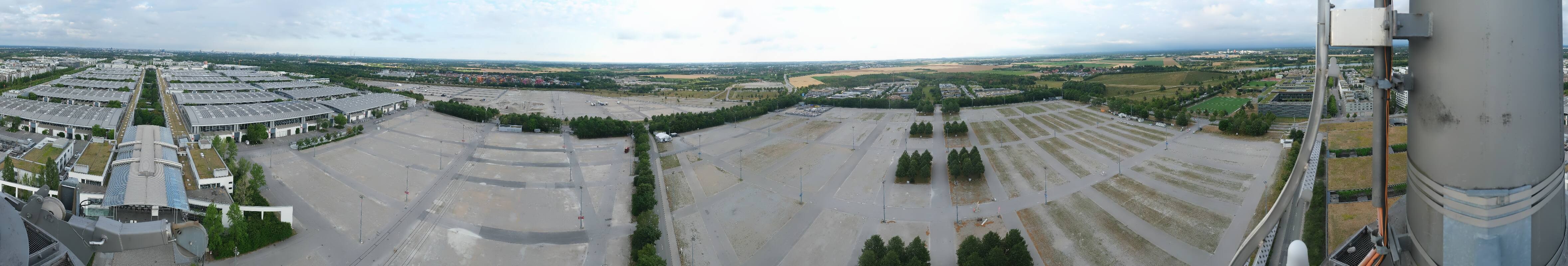 Archiv Foto Webcam München: Messeturm Riem (Messestadt Ost)