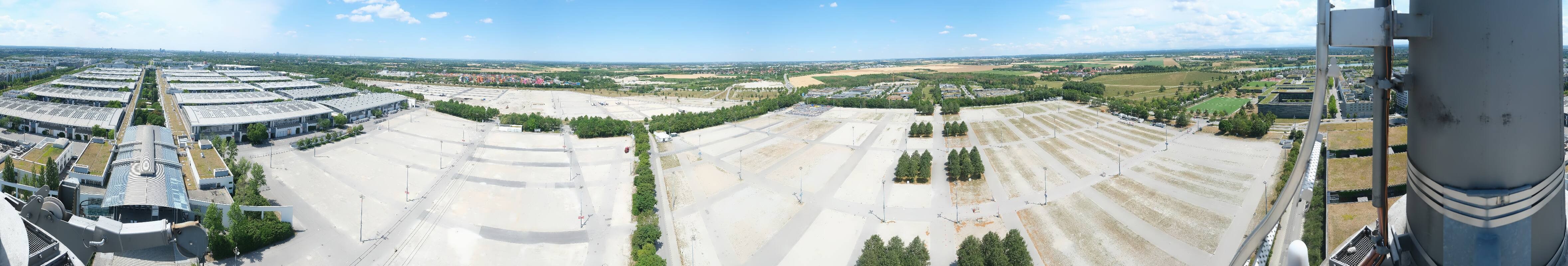 Archiv Foto Webcam München: Messeturm Riem (Messestadt Ost)