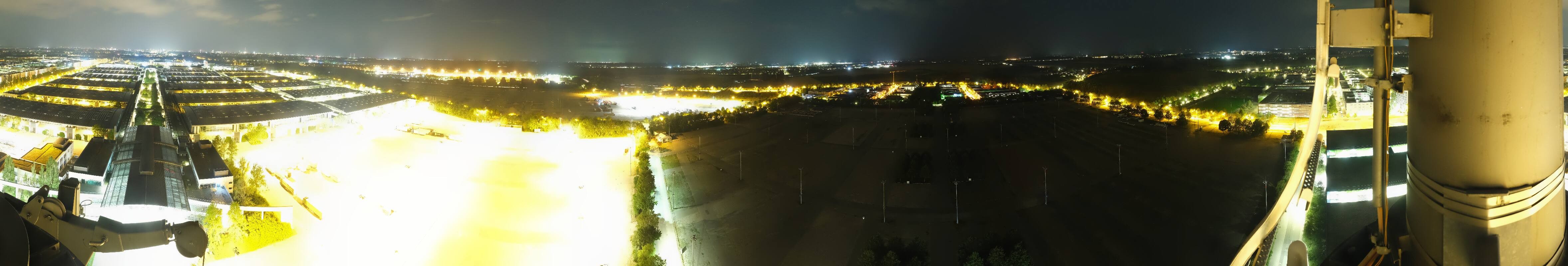Archiv Foto Webcam München: Messeturm Riem (Messestadt Ost)