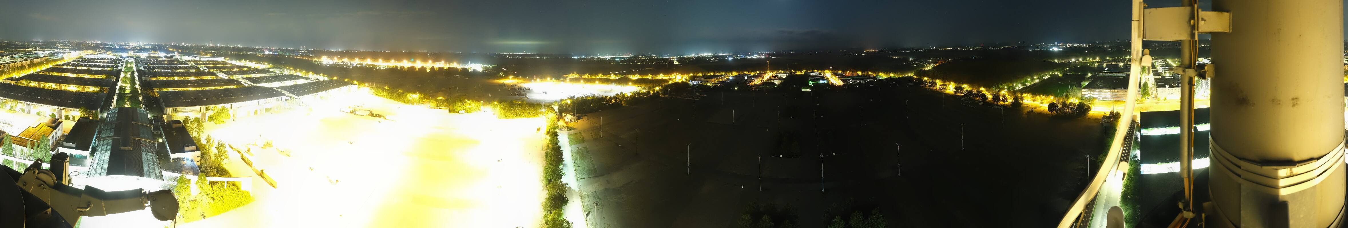 Archiv Foto Webcam München: Messeturm Riem (Messestadt Ost)