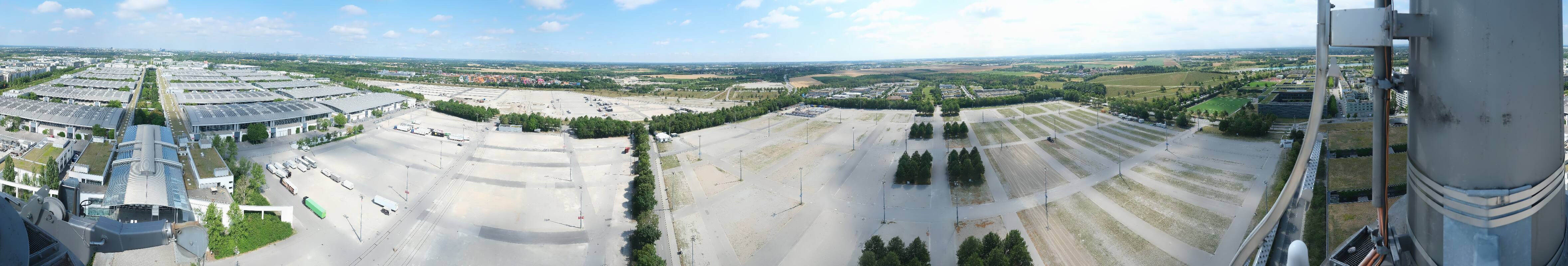Archiv Foto Webcam München: Messeturm Riem (Messestadt Ost)