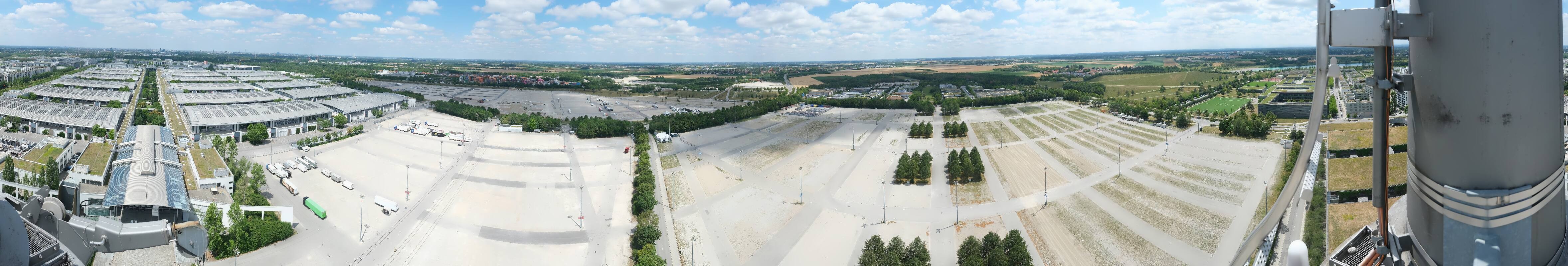 Archiv Foto Webcam München: Messeturm Riem (Messestadt Ost)