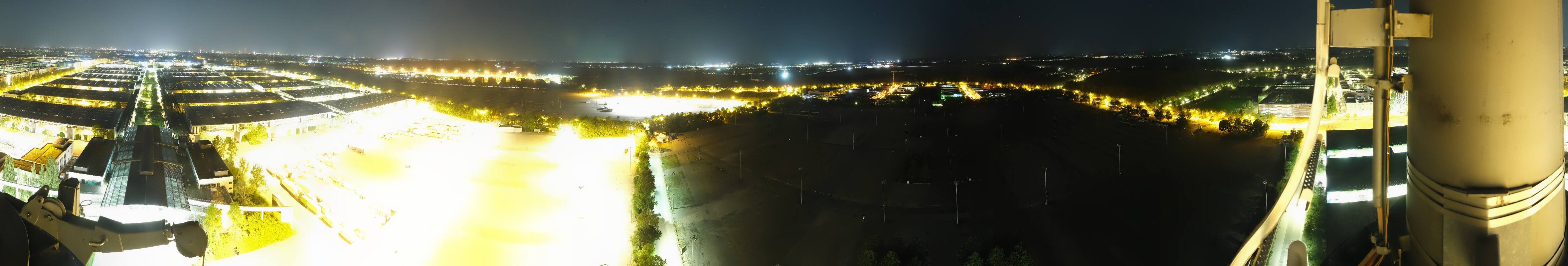 Archiv Foto Webcam München: Messeturm Riem (Messestadt Ost)