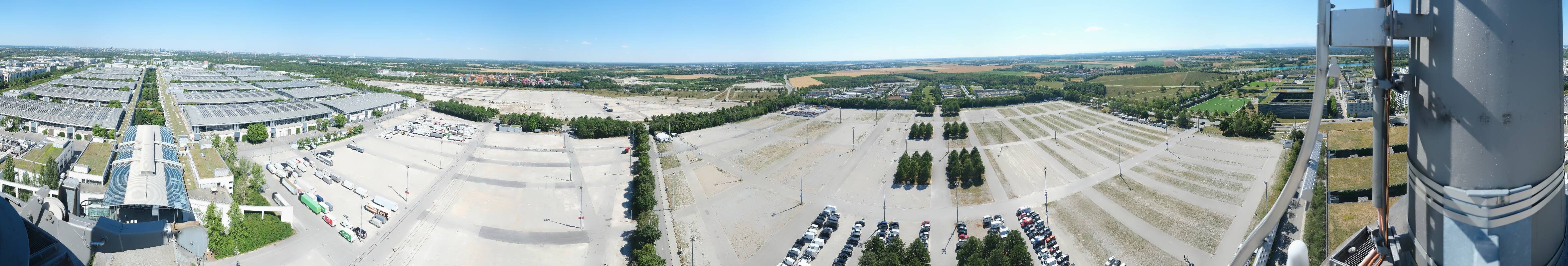 Archiv Foto Webcam München: Messeturm Riem (Messestadt Ost)