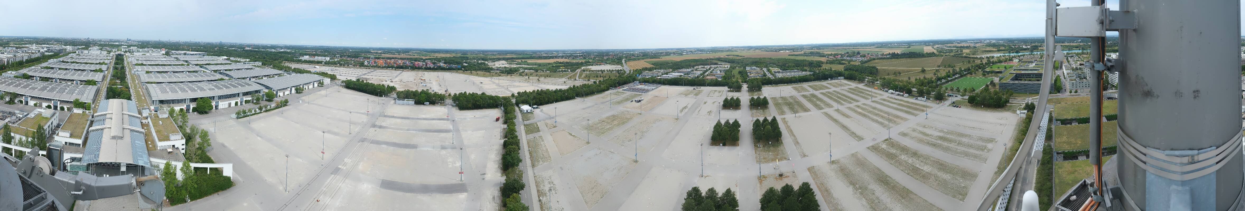 Archiv Foto Webcam München: Messeturm Riem (Messestadt Ost)