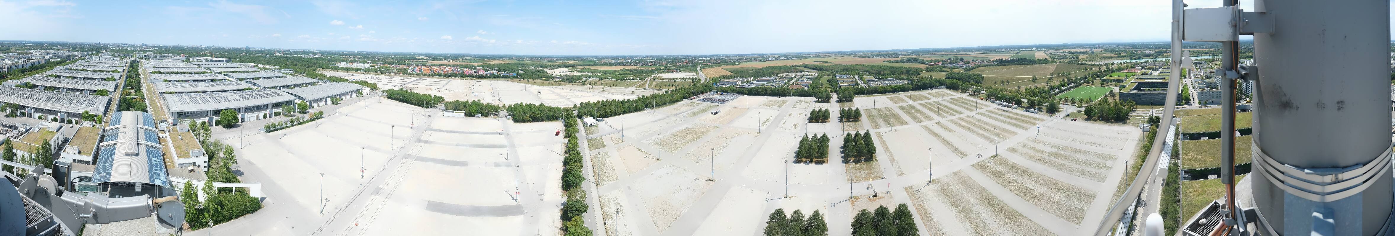 Archiv Foto Webcam München: Messeturm Riem (Messestadt Ost)