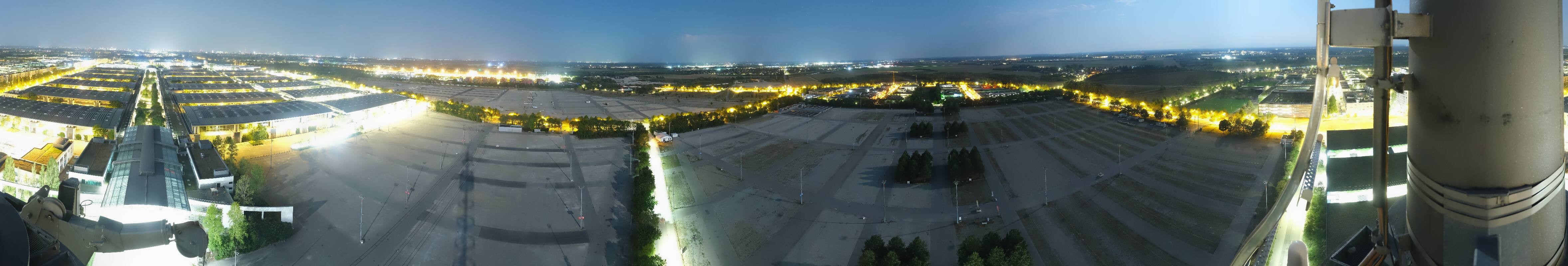 Archiv Foto Webcam München: Messeturm Riem (Messestadt Ost)