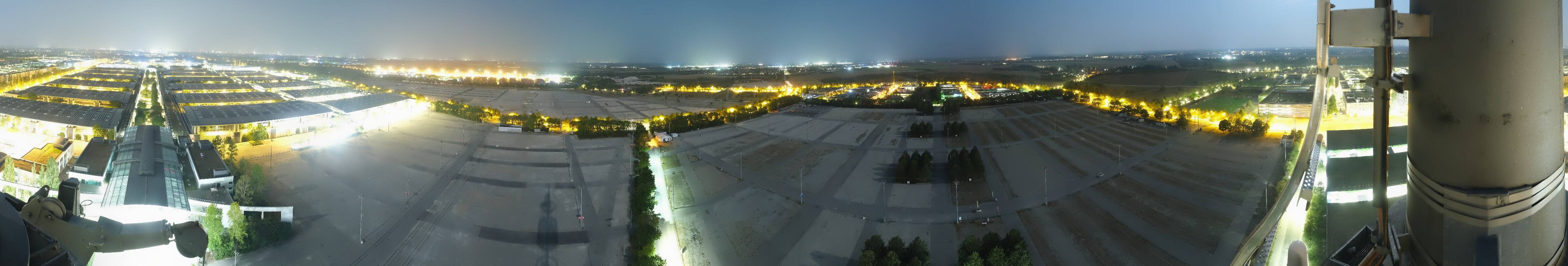 Archiv Foto Webcam München: Messeturm Riem (Messestadt Ost)