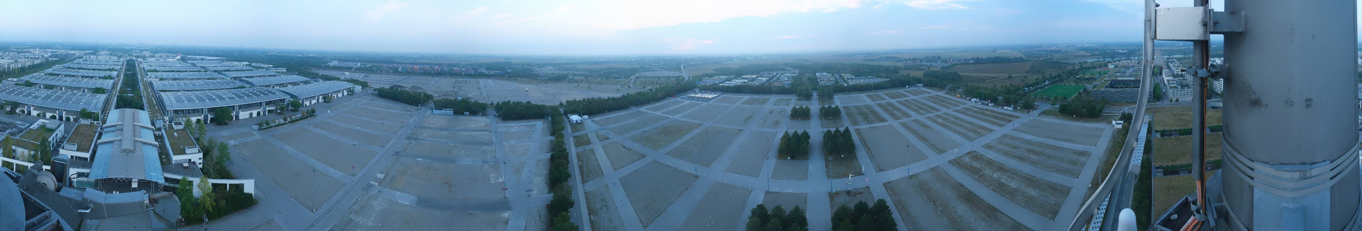 Archiv Foto Webcam München: Messeturm Riem (Messestadt Ost)