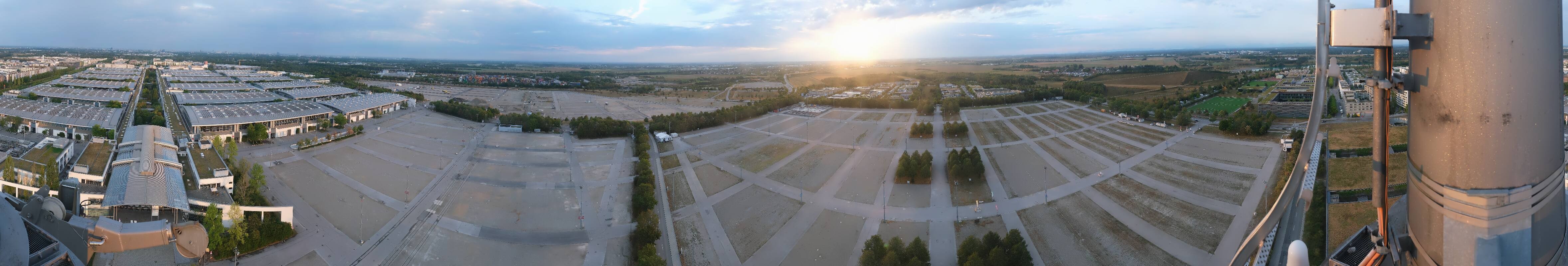Archiv Foto Webcam München: Messeturm Riem (Messestadt Ost)