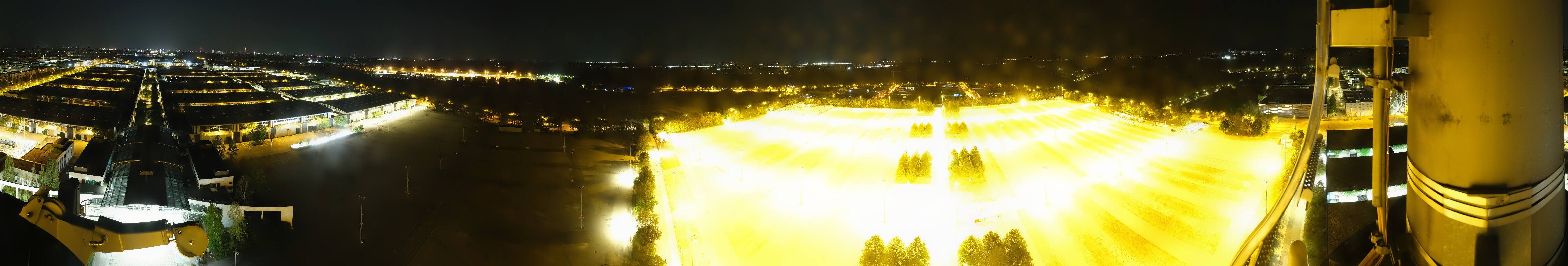 Archived image Webcam Munich: Messe München Riem