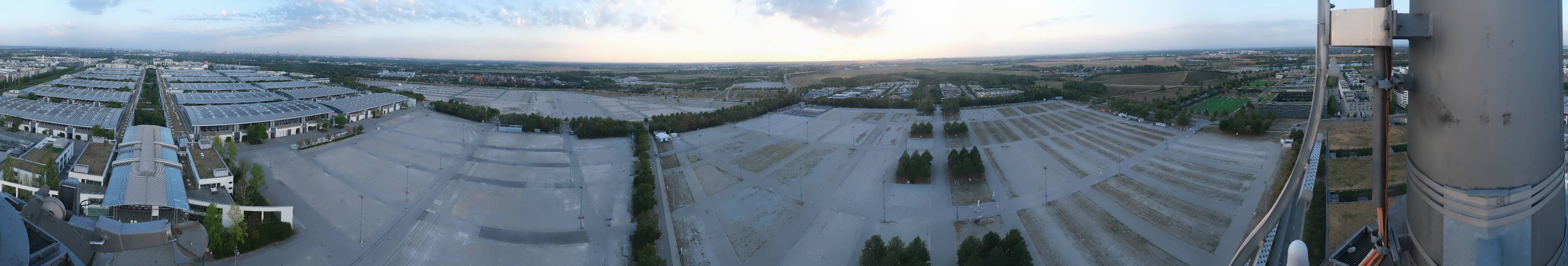 Archiv Foto Webcam München: Messeturm Riem (Messestadt Ost)