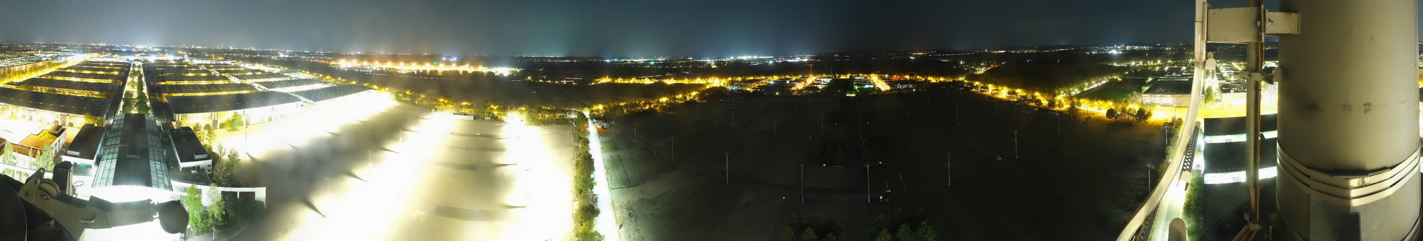 Archiv Foto Webcam München: Messeturm Riem (Messestadt Ost)