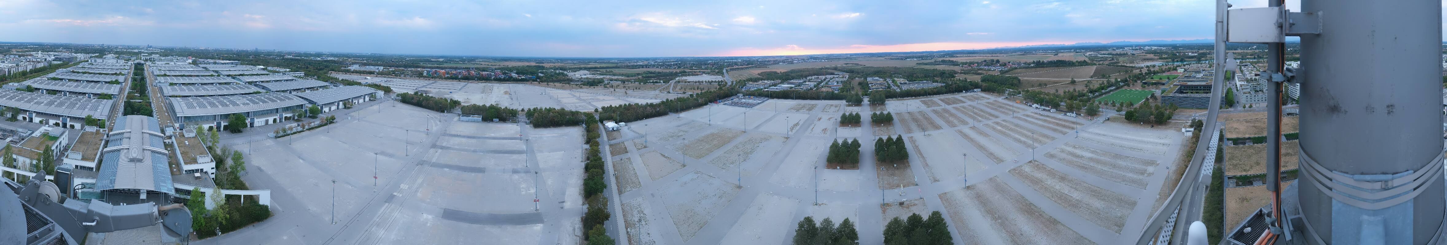 Archiv Foto Webcam München: Messeturm Riem (Messestadt Ost)