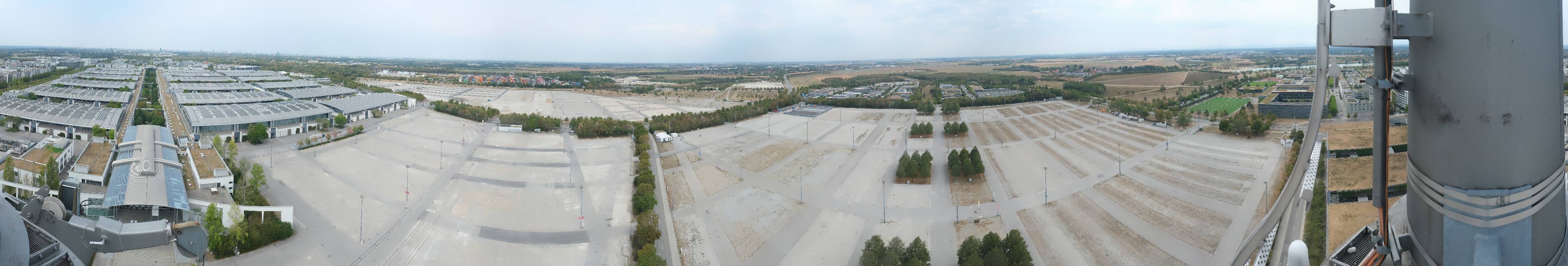 Archiv Foto Webcam München: Messeturm Riem (Messestadt Ost)